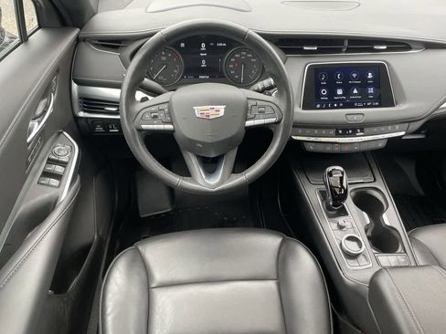 Certified 2022 Cadillac XT4 Premium Luxury w/ Technology Package image 11