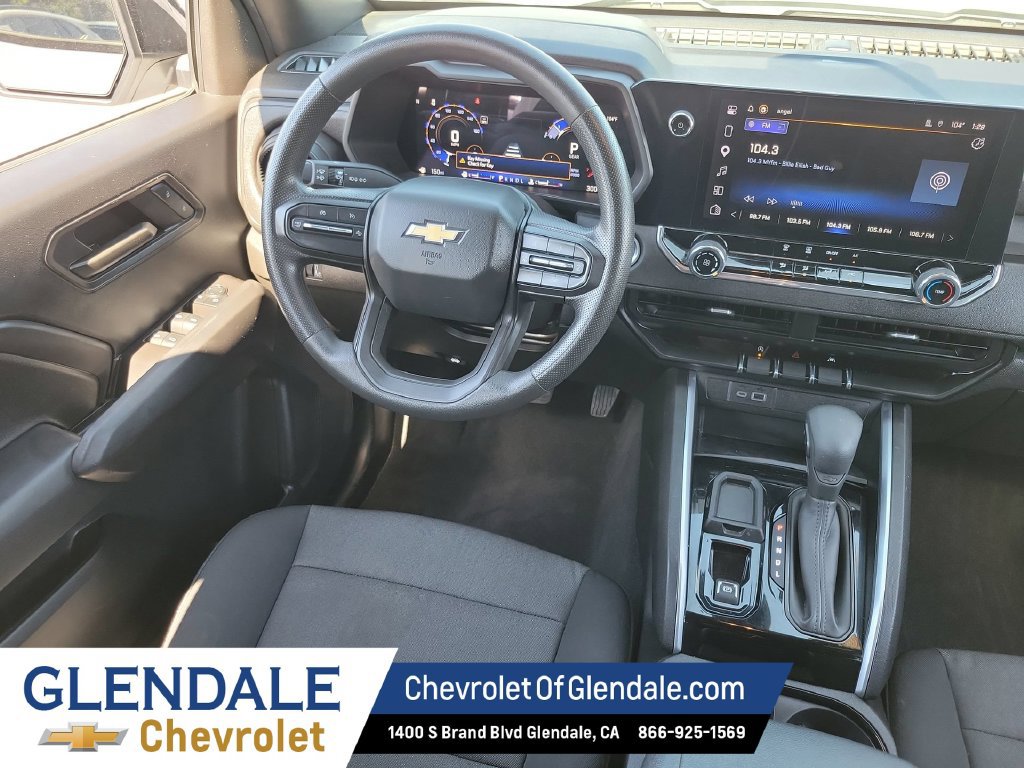 Used 2024 Chevrolet Colorado W/T w/ Technology Package RWD image 15