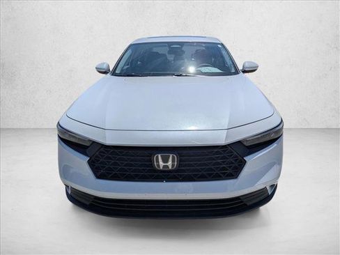 Used 2023 Honda Accord EX image 2