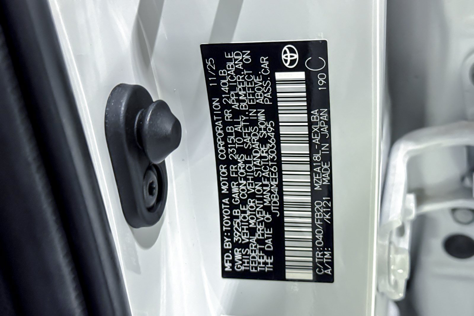 Used 2026 Toyota Corolla LE FWD image 25