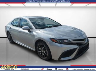 Used 2023 Toyota Camry SE w/ Convenience Package FWD video 1