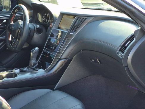 Used 2021 INFINITI Q60 Red Sport 400 w/ Carbon Fiber Package image 20