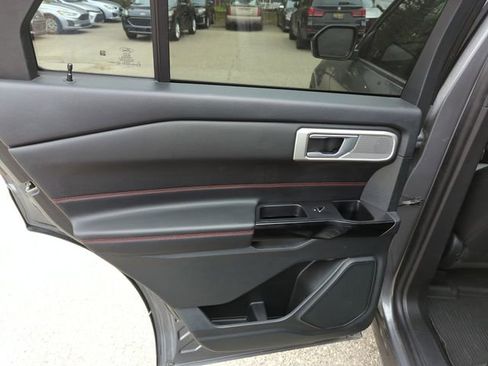 Certified 2023 Ford Explorer ST-Line AWD/4WD image 13