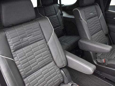 Certified 2026 Cadillac Escalade Platinum Sport w/ LPO, ONYX Package image 36