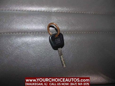 Used 2016 Chevrolet Express 2500 image 16