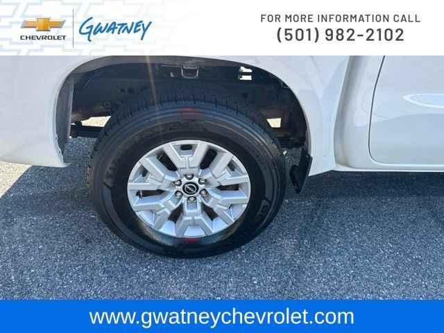 Used 2024 Nissan Frontier SV w/ SV Convenience Package AWD/4WD image 11