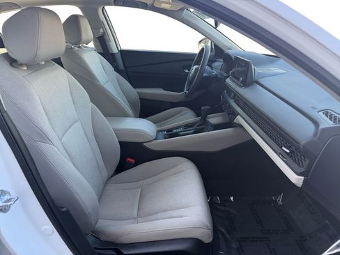 Used 2023 Honda Accord EX image 15