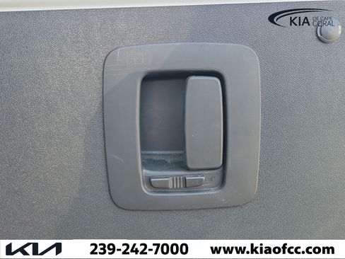 Used 2025 Mercedes-Benz Sprinter 2500 image 20