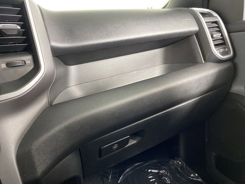 Used 2023 RAM 1500 Big Horn AWD/4WD image 29