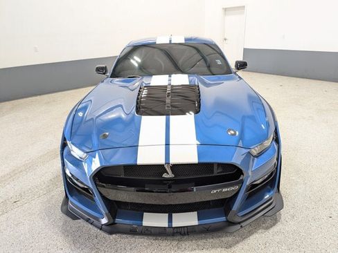 Used 2020 Ford Mustang Shelby GT500 w/ Carbon Fiber Track Pack RWD image 9