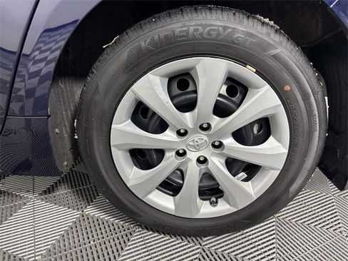 Used 2023 Toyota Corolla LE image 24