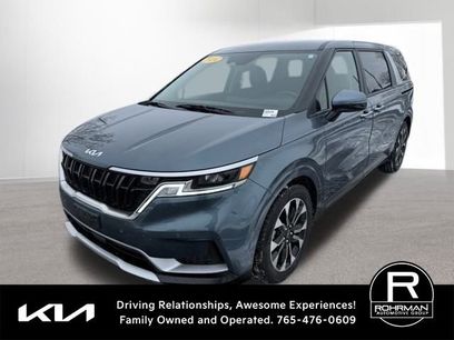 Used 2024 Kia Carnival EX