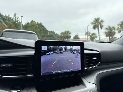 Used 2023 Ford Explorer XLT w/ Equipment Group 202A image 19