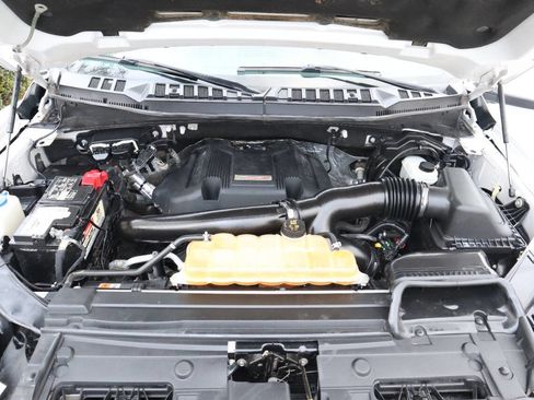 Used 2018 Ford F150 Raptor w/ Equipment Group 802A Luxury image 18