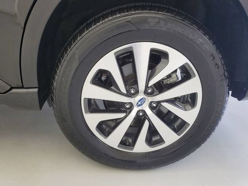 Used 2024 Subaru Outback Premium AWD/4WD image 13