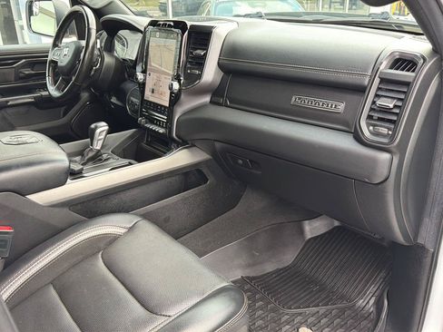 Used 2022 RAM 1500 Laramie w/ G/T Package AWD/4WD image 7