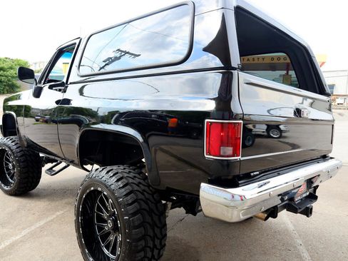 Used 1988 GMC Jimmy 4WD image 4