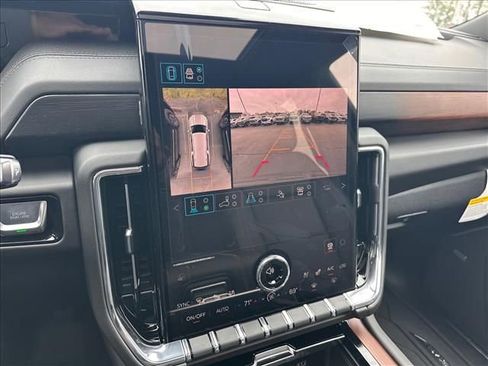 New 2026 GMC Yukon XL Denali w/ Denali Reserve Package image 34