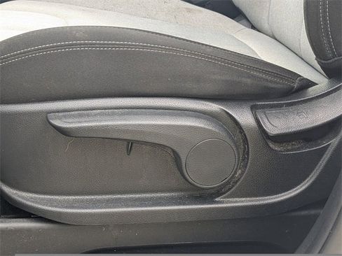 Used 2021 Hyundai Palisade SE image 18