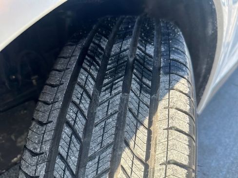 Used 2023 Lexus RX 350 Premium image 42