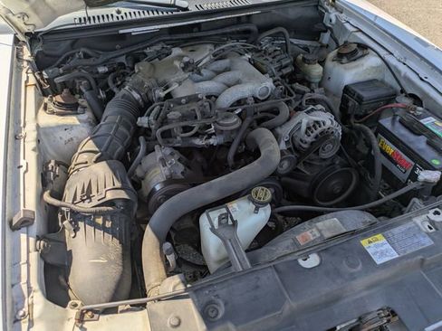 Used 2003 Ford Mustang Convertible image 20