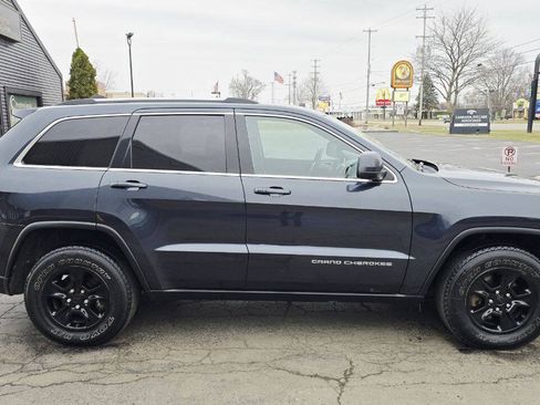 Used 2014 Jeep Grand Cherokee Laredo AWD/4WD image 7