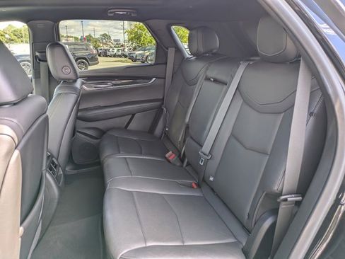 Used 2020 Cadillac XT5 Premium Luxury image 14