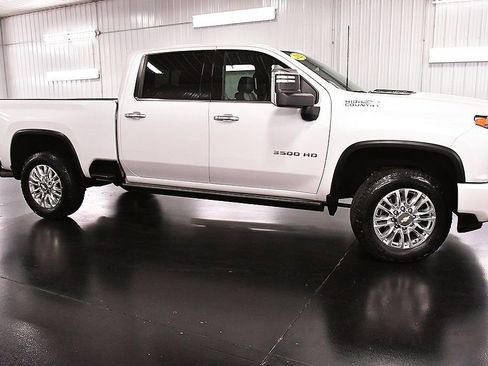 Used 2022 Chevrolet Silverado 3500 High Country w/ Safety Package II image 11