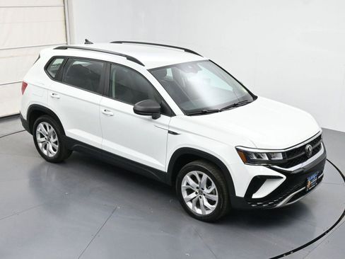 Certified 2023 Volkswagen Taos S w/ Driver Assistance Package AWD/4WD image 34