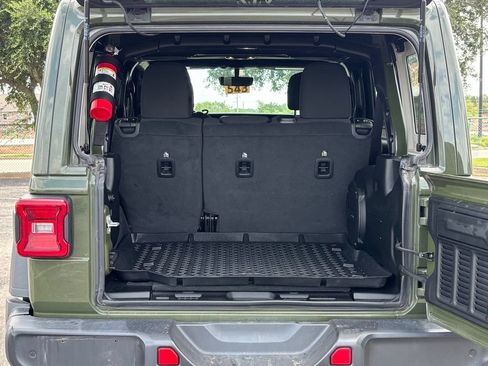 Used 2021 Jeep Wrangler Unlimited Sport w/ Sun And Sound Package AWD/4WD image 7