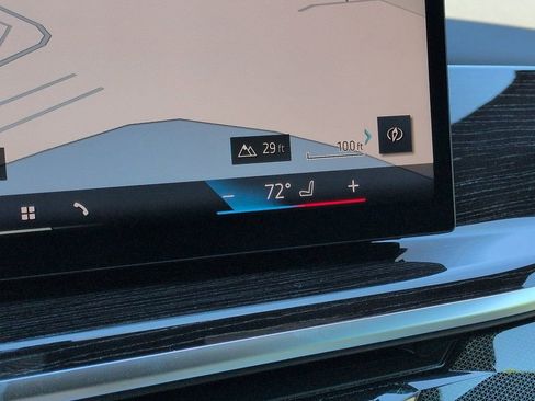 New 2026 BMW X5 xDrive40i w/ M Sport Package image 24