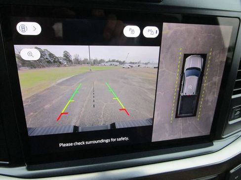 Used 2026 Ford F250 Lariat w/ Chrome Package image 51