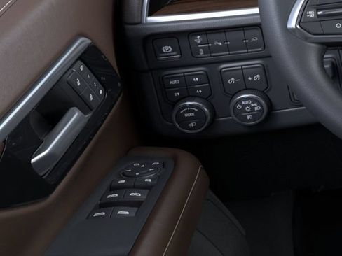 New 2026 Chevrolet Suburban High Country AWD/4WD image 22