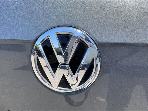 Used 2019 Volkswagen Tiguan S w/ Driver Assistance Package FWD image 7