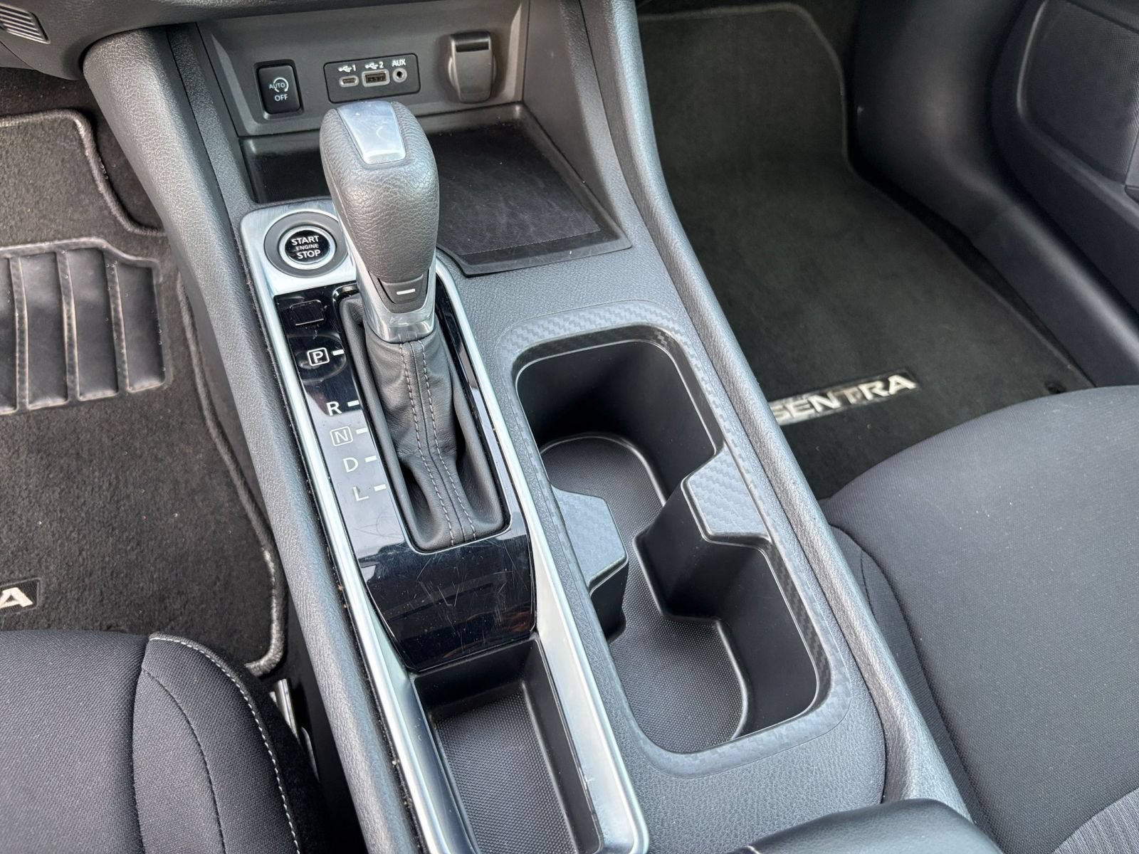 Used 2025 Nissan Sentra SV FWD image 35