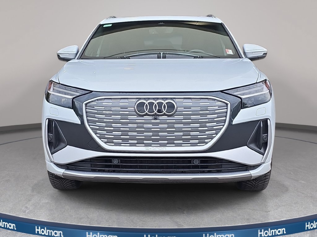 Used 2023 Audi Q4 e-tron Prestige AWD/4WD image 3