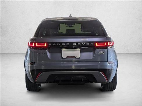 Used 2022 Land Rover Range Rover Velar R-Dynamic S image 6