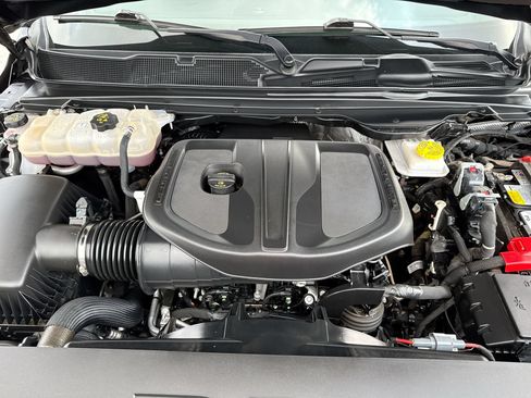 Used 2025 RAM 1500 Big Horn AWD/4WD image 18