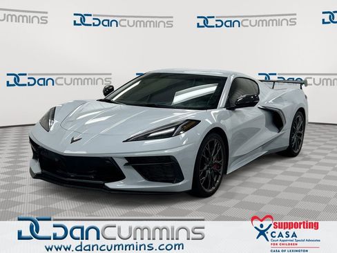 Used 2023 Chevrolet Corvette Stingray Premium Cpe w/ Z51 Performance Package RWD image 1