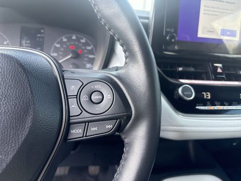 Certified 2025 Toyota Corolla SE FWD image 19