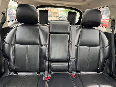 Used 2019 Nissan Pathfinder Platinum AWD/4WD image 20