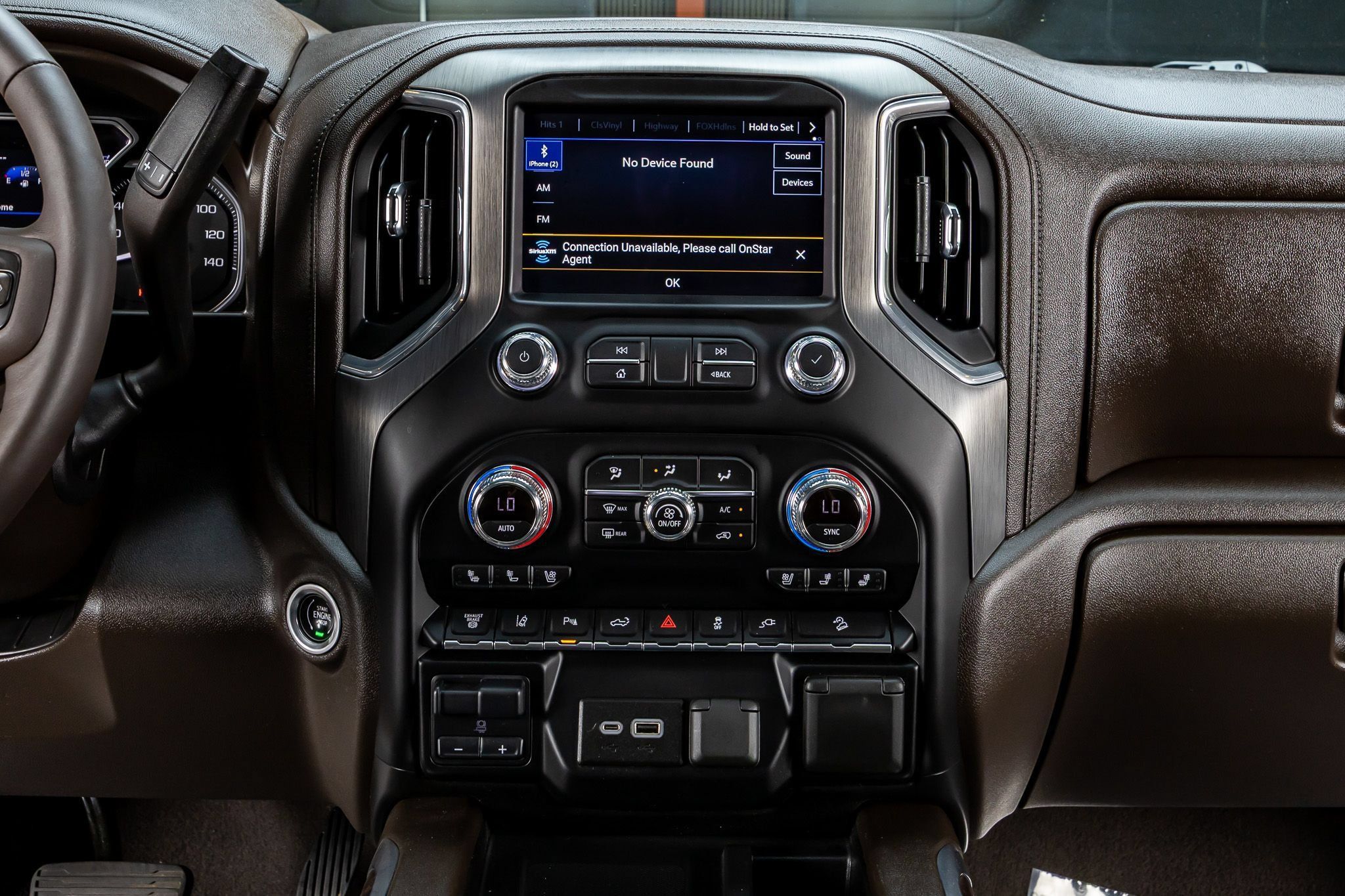 Used 2021 GMC Sierra 2500 Denali w/ Denali Ultimate Package AWD/4WD image 23