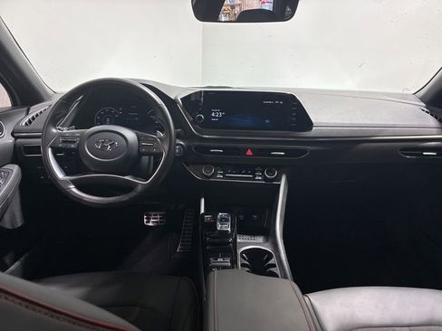 Used 2023 Hyundai Sonata SEL Plus image 13