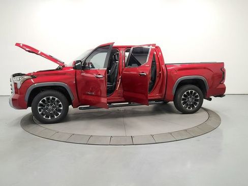 Used 2024 Toyota Tundra Limited AWD/4WD image 12
