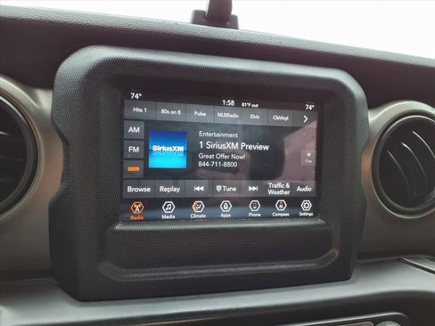 Used 2019 Jeep Wrangler Sport image 26