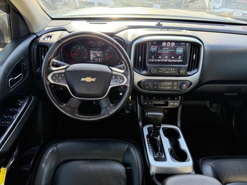 Used 2015 Chevrolet Colorado LT w/ Luxury Package image 14