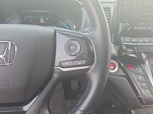 Used 2022 Honda Odyssey Touring image 19