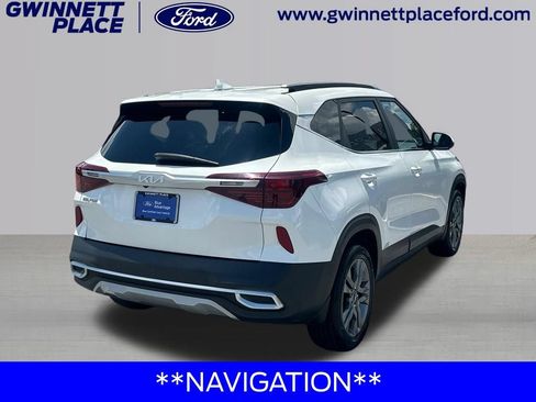 Used 2022 Kia Seltos S FWD image 5
