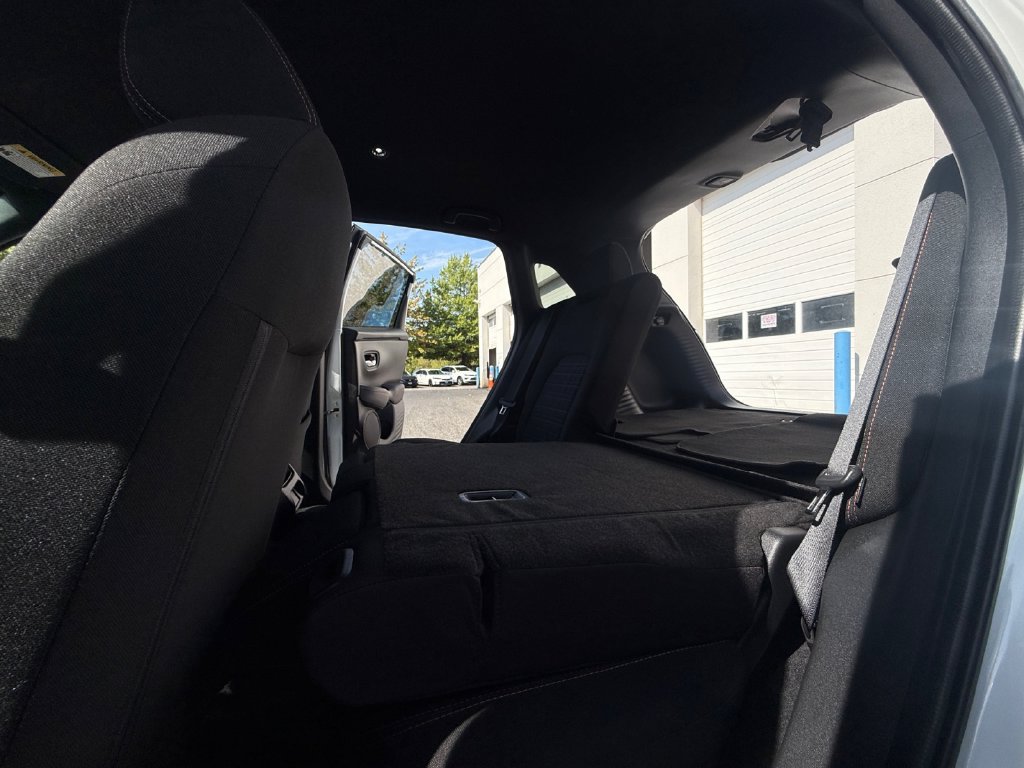Certified 2025 Honda HR-V Sport image 27