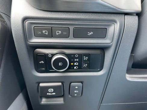 Used 2023 Ford F150 Lariat w/ Equipment Group 502A High AWD/4WD image 48